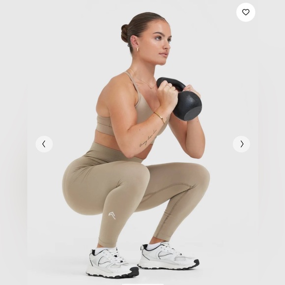 EFFORTLESS SEAMLESS LEGGINGS in Washed Sandstone - Picture 3 of 6